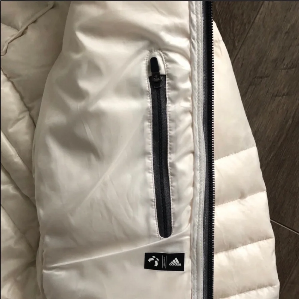 NWT Adidas White Down Puffer Jacket Small - Sample - Picture 11 of 15
